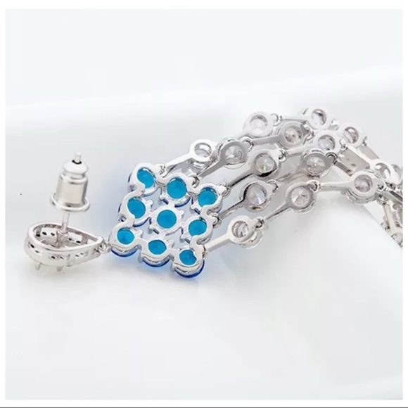 Swarovski Crystals The Zarynnah Long Earrings - Picture 7 of 7